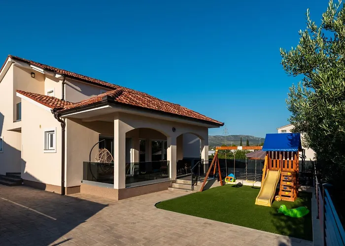 וילה G&n שיבניק