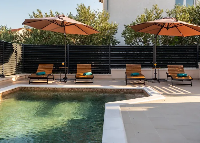 וילה G&n שיבניק